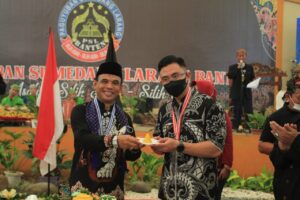 Disaksikan Bupati Sumedang, Wagub Andika Ajak Paguyuban Sumedang Larang Majukan Banten