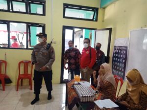 Sampling Swab Antigen di Wilayah Kecamatan Patebon Negatif