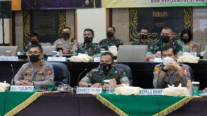 Kapolda Banten dan Pejabat Utama Hadiri Rapim TNI-Polri Tahun 2022