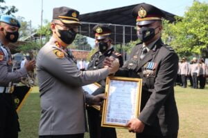 Sebanyak 34 Personel Polres Kendal Naik Pangkat