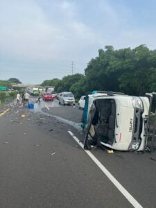 Laka Lantas Truk Muatan Ikan di Tol Tangerang-Merak Km 72.700 A, Ini Kata Dirlantas Polda Banten