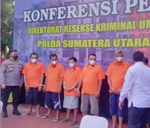 Dirkrimum Polda Sumut Gelar Konpers Musibah Tewasnya 12 Warga Di Tambang Emas Ilegal Madina