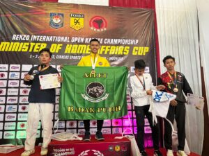 Luar biasa !! Lagi Lagi Prajurit Yonif 320/Badak Putih Korem 064/MY Meraih Medali Emas Di Kejuaraan Karate