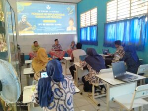 Tingkatkan Kompetensi Pendidik, Guru di SDN Jambu gelar In House Training Tentang Kurikulum Merdeka