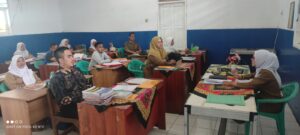 Optimalkan Kegiatan Belajar Mengajar, SMPN Tunjung Teja Gelar Rapat Bersama