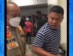 Ini Detik-detik Debt Collector Bentak-Bentak Polisi saat Tarik Paksa Mobil Wanita Cantik