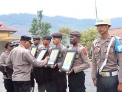 Kepolisian Resor Puncak Jaya Gelar Upacara Pemberhentian Tidak Dengan Hormat (PTDH) Terhadap 4 (Empat) Personelnya