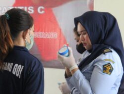 Pegawai dan Warga Binaan Lapas Kelas IIA Tangerang Mendadak Tes Urine, Hasilnya Tak Main Main