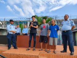 Lapas Binjai Kanwil Kumham Sumut Bagikan Sabun Mandi Hasil Olahan Sendiri Kepada WBP