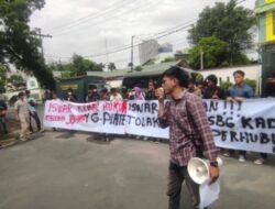 Oknum Kadishub Medan Terkesan Kebal Hukum, Puluhan Mahasiswa Kembali Geruduk Kejari Medan