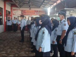 Tingkatkan Semangat Pegawai, Kalapas Kelas II A Bekasi Berikan Reward Pegawai Teladan Triwulan II