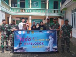 Raih Keberkahan Ramadhan Koramil 1110/Banyuresmi Kodim 0611/Grt Bagi-Bagi Al-Qur’an