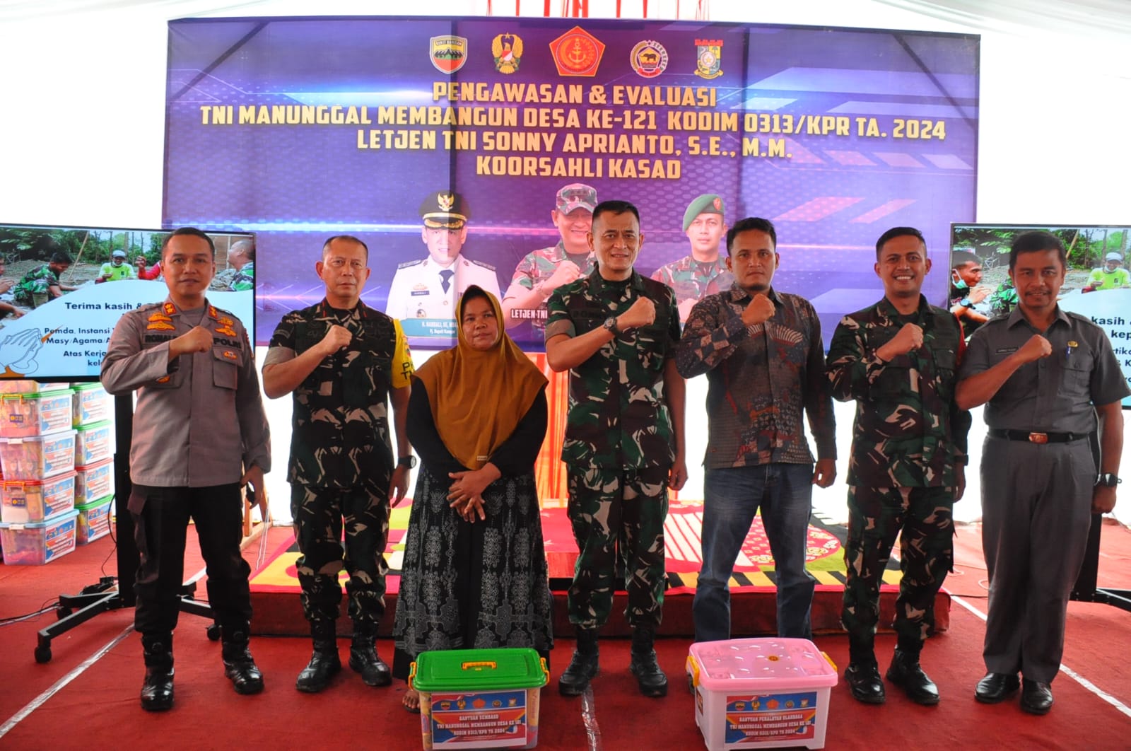 Danrem 031/WB Dan Wasev Kasad Tinjauan Lokasi TMMD ke 121 Kodim 0313/KPR