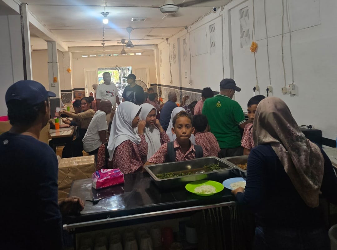 DPC GRIB Jaya Kota Medan Sediakan Dapur Umum, Berikan Makanan Setiap Hari Untuk Masyarakat