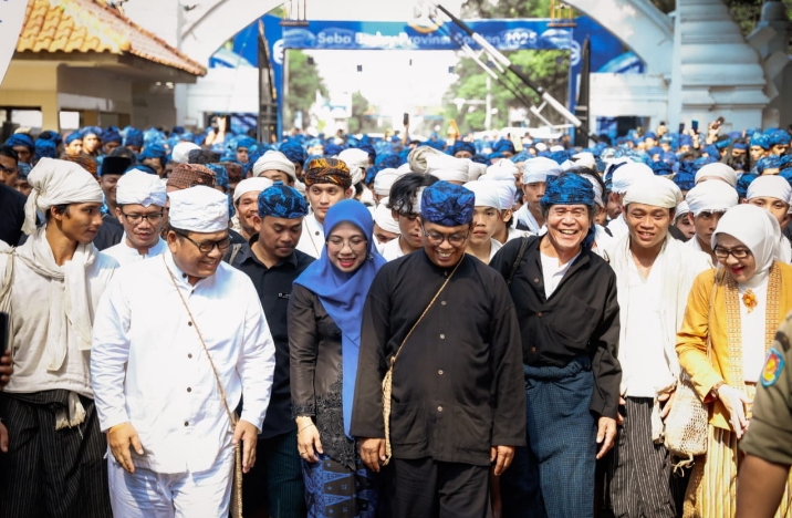 Sambut Warga Baduy, Gubernur Banten Andra Soni Sangat Menginspirasi Dalam Menjaga Kelestarian Alam dan Adat