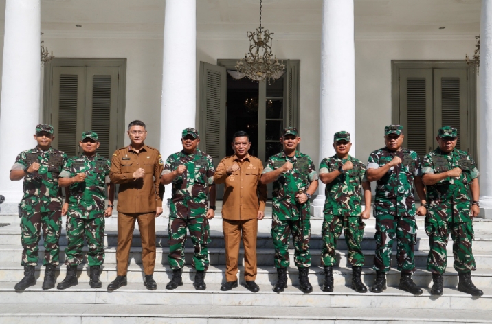 Gubernur Banten Terima Kunjungan Danrem 064/Maulana Yusuf